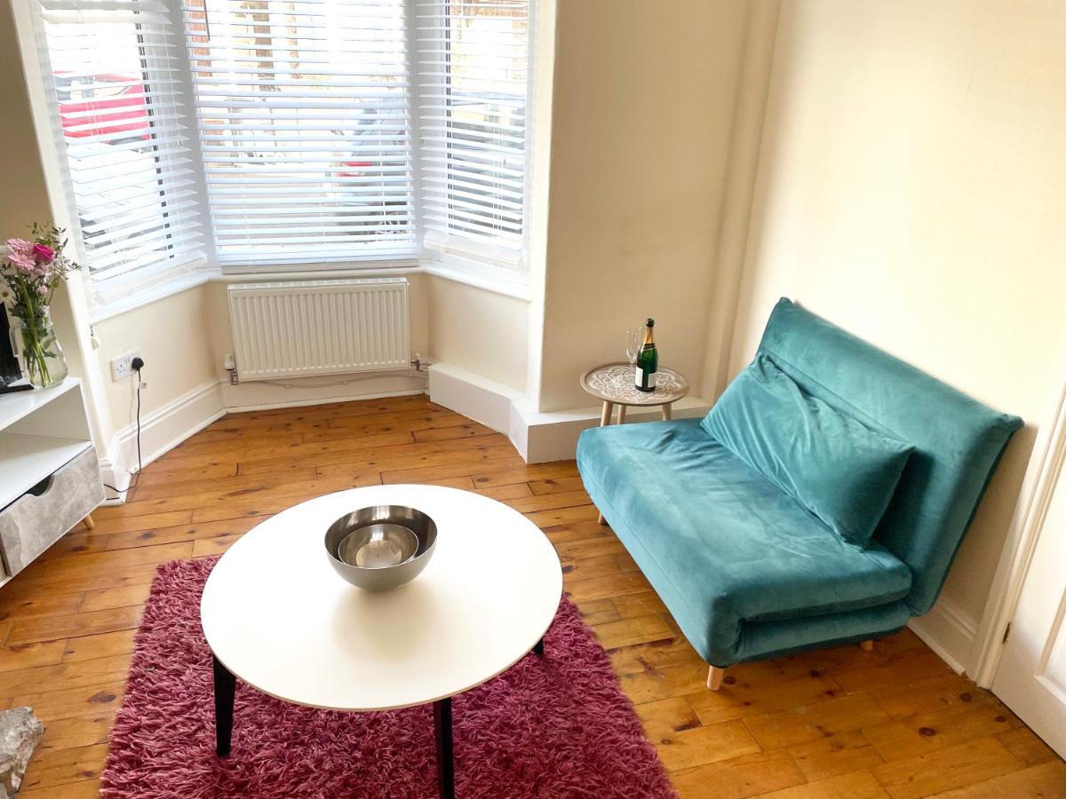 The Neville - Quaint Victorian With Free Parking * York